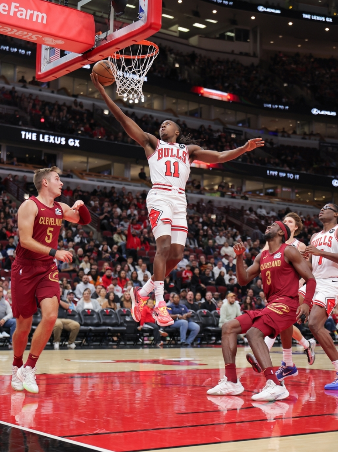 开云体育视频直播-美国男篮横扫公牛,布克关键制胜