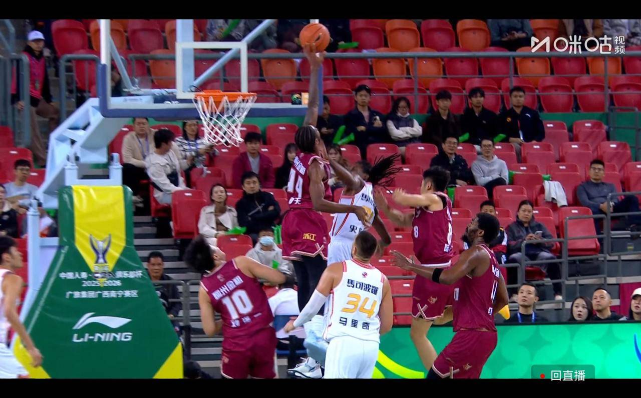 开云体育-浙江男篮势不可挡，逆转对手收获成功